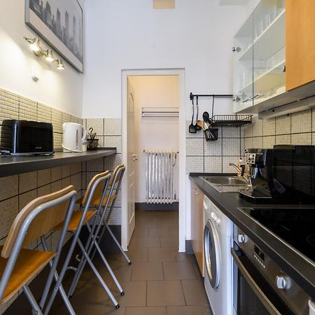 Parlament Apartmant Boedapest Buitenkant foto